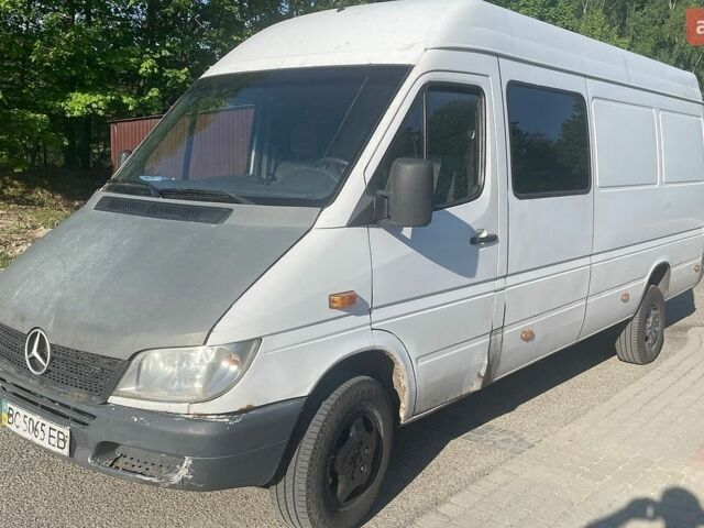 Білий Мерседес Sprinter, об'ємом двигуна 2.2 л та пробігом 732 тис. км за 7000 $, фото 1 на Automoto.ua