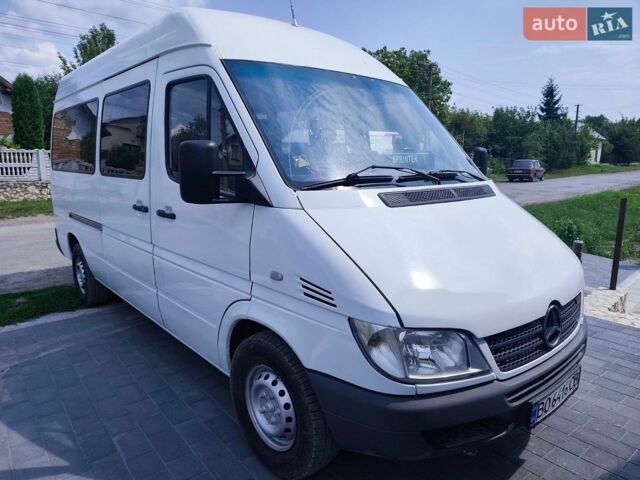 Білий Мерседес Sprinter, об'ємом двигуна 2.15 л та пробігом 310 тис. км за 9500 $, фото 1 на Automoto.ua