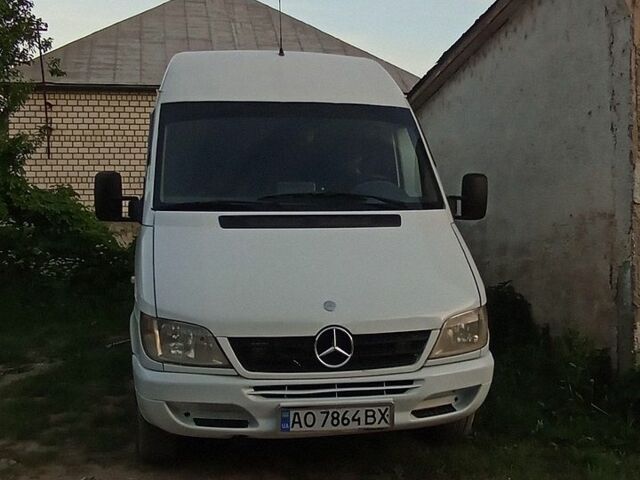 Білий Мерседес Sprinter, об'ємом двигуна 2.2 л та пробігом 545 тис. км за 11500 $, фото 1 на Automoto.ua
