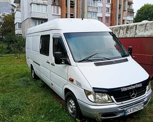 Білий Мерседес Sprinter, об'ємом двигуна 2.15 л та пробігом 560 тис. км за 7100 $, фото 1 на Automoto.ua