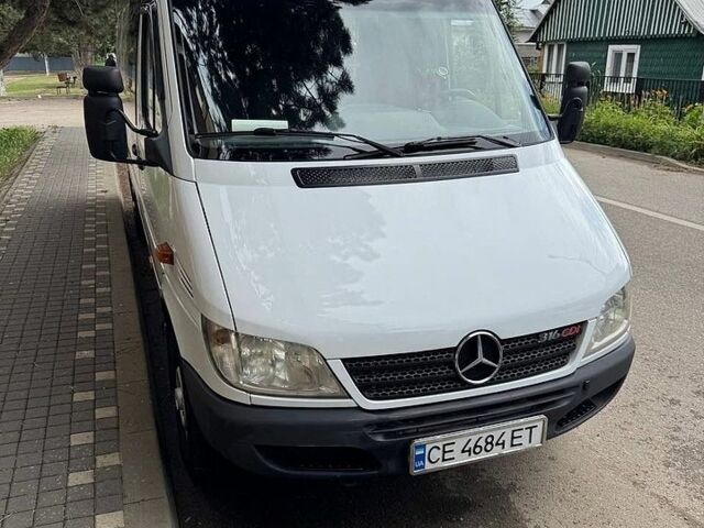 Білий Мерседес Sprinter, об'ємом двигуна 2.7 л та пробігом 790 тис. км за 12608 $, фото 1 на Automoto.ua