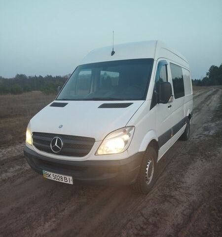 Білий Мерседес Sprinter, об'ємом двигуна 2.1 л та пробігом 310 тис. км за 11700 $, фото 1 на Automoto.ua