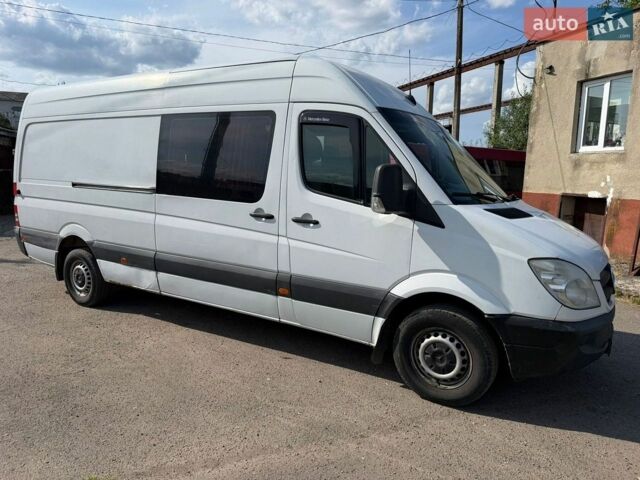 Білий Мерседес Sprinter, об'ємом двигуна 2.14 л та пробігом 300 тис. км за 11200 $, фото 1 на Automoto.ua