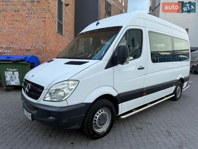 Білий Мерседес Sprinter, об'ємом двигуна 2.15 л та пробігом 360 тис. км за 15999 $, фото 1 на Automoto.ua