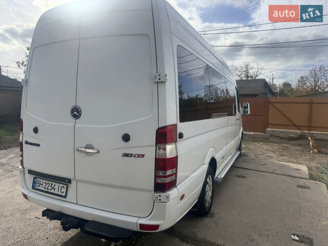 Белый Мерседес Sprinter, объемом двигателя 2.14 л и пробегом 800 тыс. км за 15800 $, фото 1 на Automoto.ua