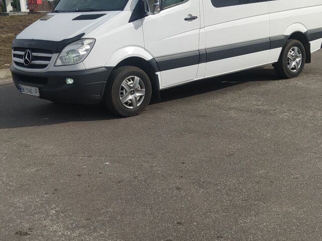 Белый Мерседес Sprinter, объемом двигателя 2.1 л и пробегом 438 тыс. км за 15499 $, фото 1 на Automoto.ua