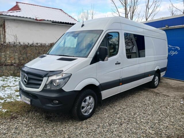 Белый Мерседес Sprinter, объемом двигателя 3 л и пробегом 470 тыс. км за 26000 $, фото 1 на Automoto.ua