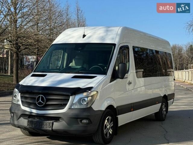 Белый Мерседес Sprinter, объемом двигателя 2.99 л и пробегом 540 тыс. км за 47999 $, фото 1 на Automoto.ua