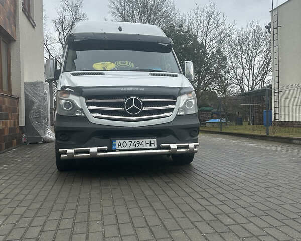Білий Мерседес Sprinter, об'ємом двигуна 2.99 л та пробігом 550 тис. км за 20500 $, фото 1 на Automoto.ua