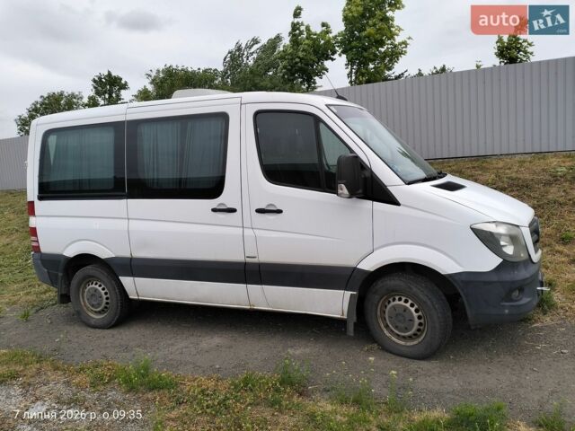 Білий Мерседес Sprinter, об'ємом двигуна 2.14 л та пробігом 100 тис. км за 12000 $, фото 1 на Automoto.ua