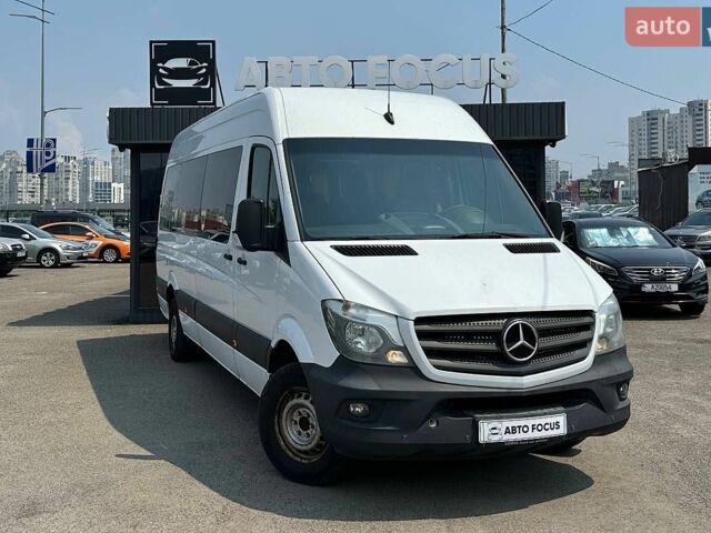 Білий Мерседес Sprinter, об'ємом двигуна 2.14 л та пробігом 363 тис. км за 20990 $, фото 1 на Automoto.ua