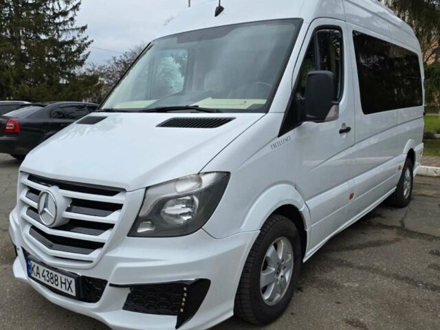 Белый Мерседес Sprinter, объемом двигателя 2.1 л и пробегом 500 тыс. км за 30500 $, фото 1 на Automoto.ua