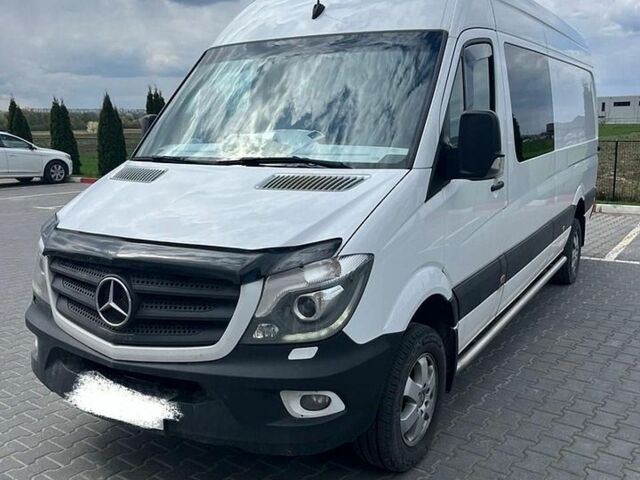 Белый Мерседес Sprinter, объемом двигателя 2.99 л и пробегом 750 тыс. км за 25700 $, фото 1 на Automoto.ua