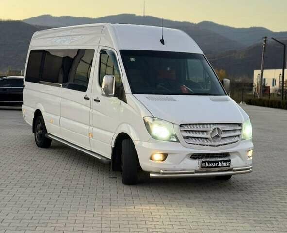 Білий Мерседес Sprinter, об'ємом двигуна 2.2 л та пробігом 403 тис. км за 21500 $, фото 1 на Automoto.ua