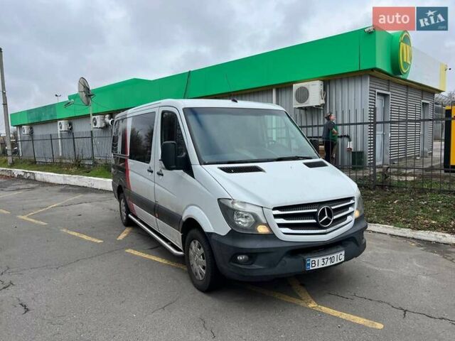 Белый Мерседес Sprinter, объемом двигателя 2.14 л и пробегом 296 тыс. км за 20000 $, фото 1 на Automoto.ua
