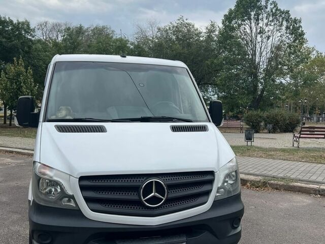 Білий Мерседес Sprinter, об'ємом двигуна 2.14 л та пробігом 352 тис. км за 19000 $, фото 1 на Automoto.ua