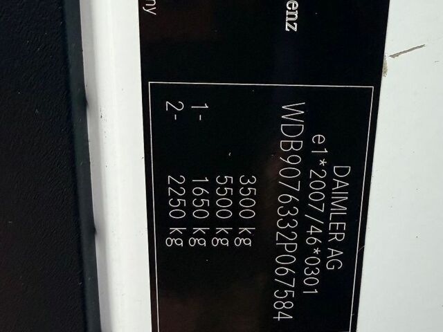 Белый Мерседес Sprinter, объемом двигателя 2.14 л и пробегом 264 тыс. км за 37500 $, фото 1 на Automoto.ua