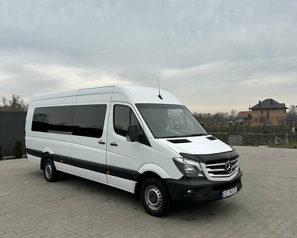Білий Мерседес Sprinter, об'ємом двигуна 2.14 л та пробігом 300 тис. км за 29401 $, фото 1 на Automoto.ua
