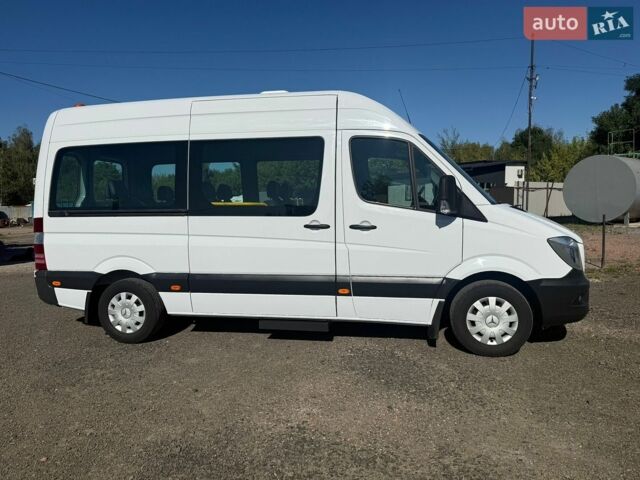 Білий Мерседес Sprinter, об'ємом двигуна 2.2 л та пробігом 303 тис. км за 26300 $, фото 1 на Automoto.ua