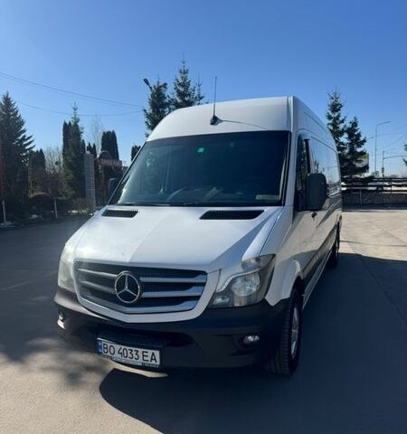 Белый Мерседес Sprinter, объемом двигателя 2.14 л и пробегом 646 тыс. км за 26400 $, фото 1 на Automoto.ua