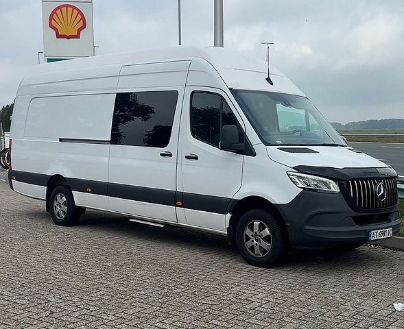 Білий Мерседес Sprinter, об'ємом двигуна 2.14 л та пробігом 500 тис. км за 41000 $, фото 1 на Automoto.ua