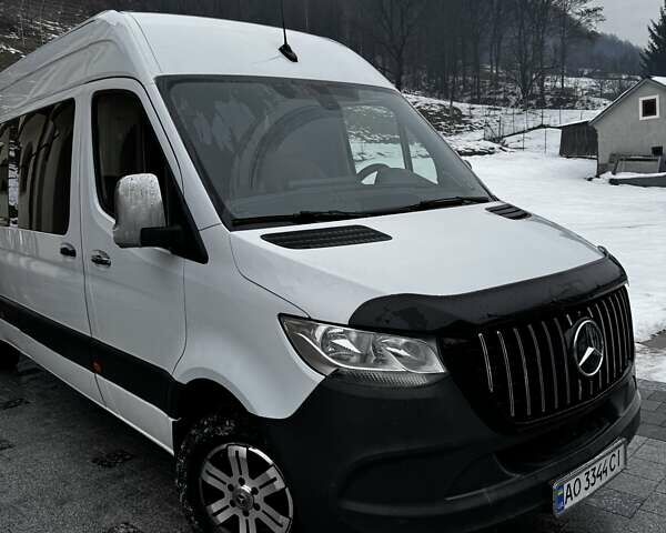Білий Мерседес Sprinter, об'ємом двигуна 2.14 л та пробігом 481 тис. км за 33000 $, фото 1 на Automoto.ua