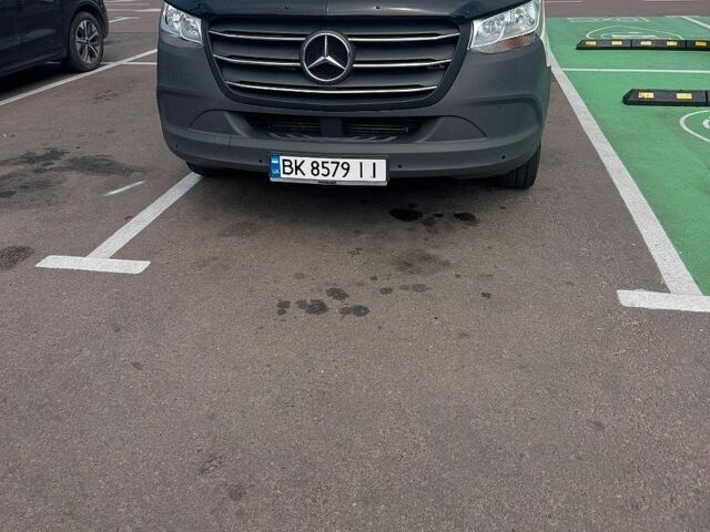 Белый Мерседес Sprinter, объемом двигателя 2.14 л и пробегом 340 тыс. км за 41000 $, фото 1 на Automoto.ua