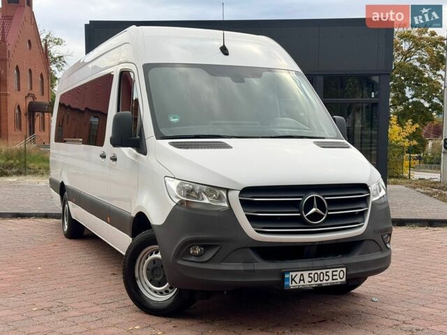Білий Мерседес Sprinter, об'ємом двигуна 2.14 л та пробігом 156 тис. км за 66999 $, фото 1 на Automoto.ua