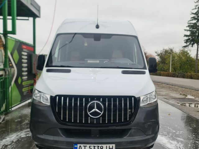 Білий Мерседес Sprinter, об'ємом двигуна 2.1 л та пробігом 335 тис. км за 32589 $, фото 1 на Automoto.ua