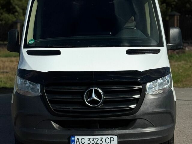 Білий Мерседес Sprinter, об'ємом двигуна 2.14 л та пробігом 287 тис. км за 30000 $, фото 1 на Automoto.ua