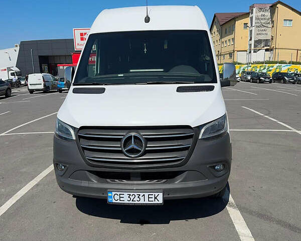 Білий Мерседес Sprinter, об'ємом двигуна 2.14 л та пробігом 420 тис. км за 40529 $, фото 1 на Automoto.ua