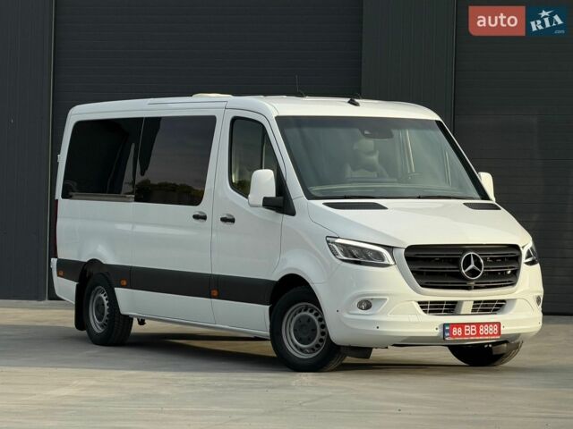 Белый Мерседес Sprinter, объемом двигателя 2.2 л и пробегом 116 тыс. км за 35000 $, фото 1 на Automoto.ua