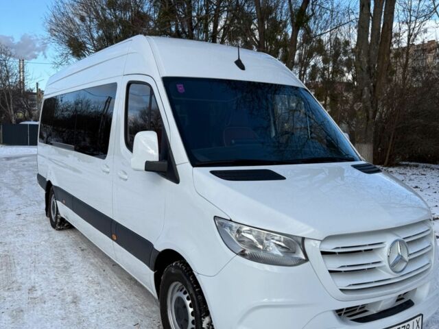 Белый Мерседес Sprinter, объемом двигателя 2 л и пробегом 195 тыс. км за 42900 $, фото 1 на Automoto.ua