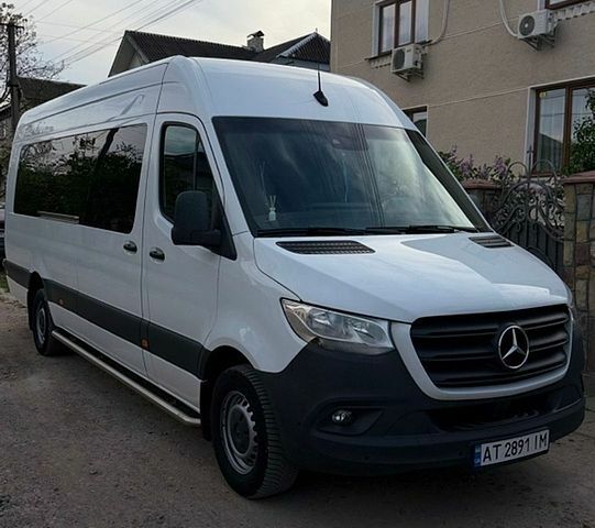 Білий Мерседес Sprinter, об'ємом двигуна 2.14 л та пробігом 270 тис. км за 59800 $, фото 1 на Automoto.ua