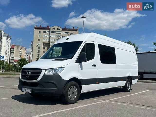 Белый Мерседес Sprinter, объемом двигателя 1.9 л и пробегом 329 тыс. км за 31000 $, фото 1 на Automoto.ua