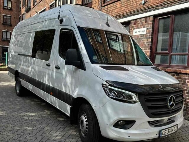 Білий Мерседес Sprinter, об'ємом двигуна 2.99 л та пробігом 435 тис. км за 75804 $, фото 1 на Automoto.ua