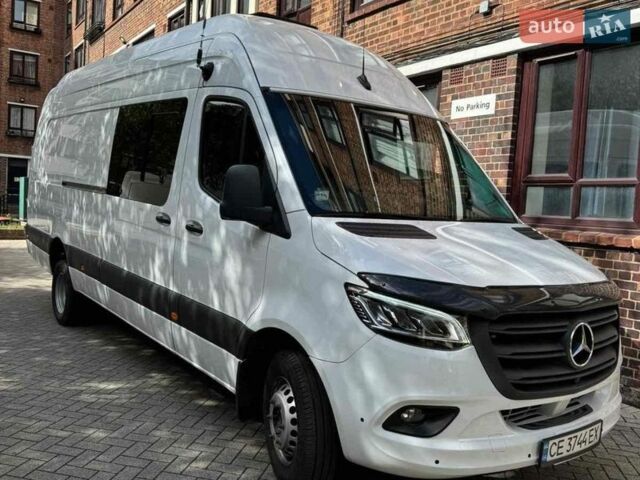 Белый Мерседес Sprinter, объемом двигателя 2.99 л и пробегом 435 тыс. км за 75995 $, фото 1 на Automoto.ua
