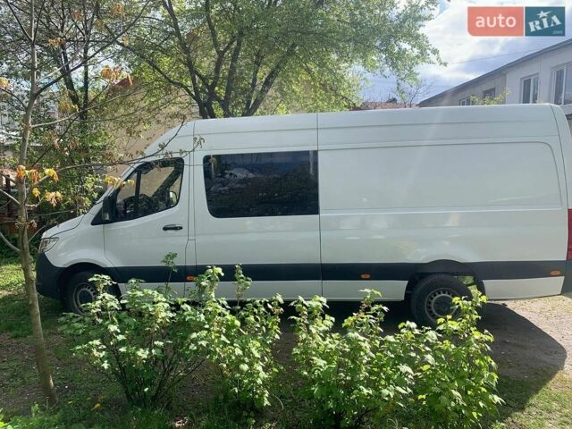 Белый Мерседес Sprinter, объемом двигателя 1.95 л и пробегом 243 тыс. км за 27000 $, фото 1 на Automoto.ua