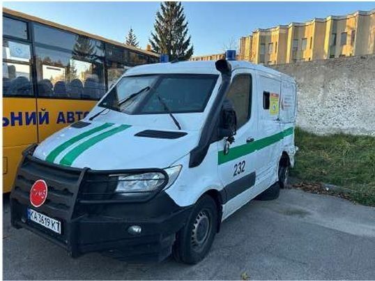 Белый Мерседес Sprinter, объемом двигателя 2 л и пробегом 92 тыс. км за 43199 $, фото 1 на Automoto.ua
