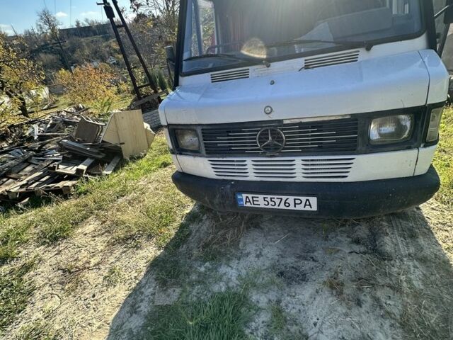 Белый Мерседес Sprinter, объемом двигателя 2.3 л и пробегом 3 тыс. км за 3600 $, фото 1 на Automoto.ua