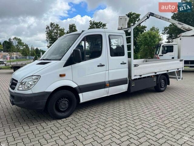 Белый Мерседес Sprinter, объемом двигателя 2.2 л и пробегом 221 тыс. км за 18300 $, фото 1 на Automoto.ua
