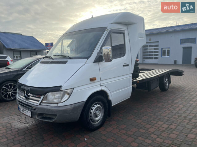 Белый Мерседес Sprinter, объемом двигателя 2.69 л и пробегом 30 тыс. км за 11900 $, фото 1 на Automoto.ua