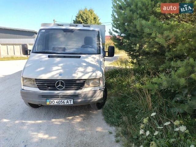 Белый Мерседес Sprinter, объемом двигателя 2.87 л и пробегом 600 тыс. км за 6900 $, фото 1 на Automoto.ua