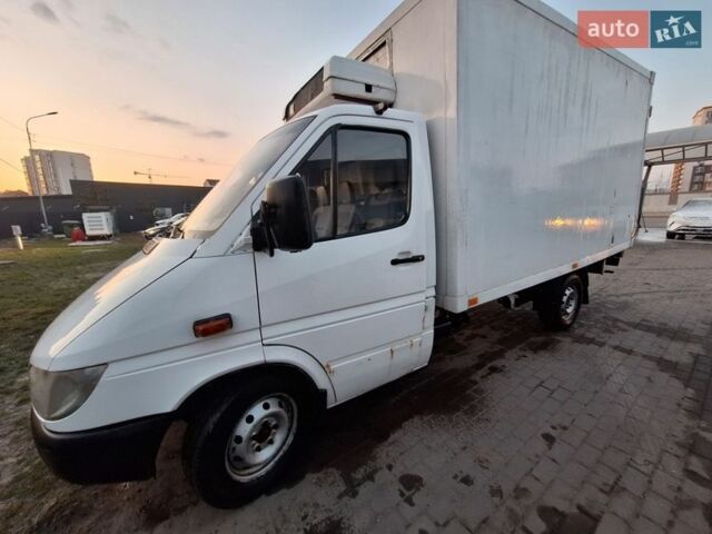 Білий Мерседес Sprinter, об'ємом двигуна 2.15 л та пробігом 483 тис. км за 6500 $, фото 1 на Automoto.ua