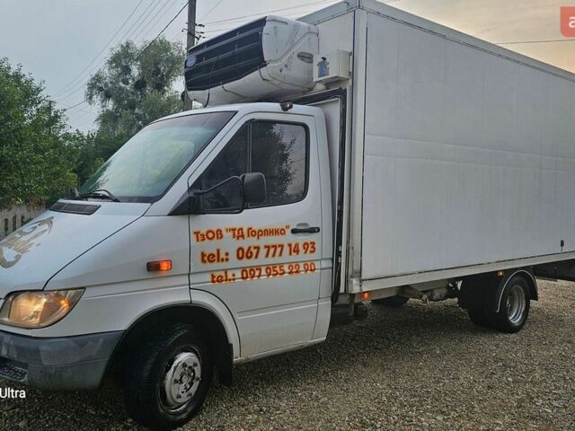 Білий Мерседес Sprinter, об'ємом двигуна 2.15 л та пробігом 499 тис. км за 6999 $, фото 1 на Automoto.ua