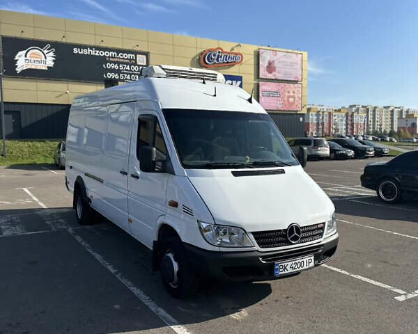 Білий Мерседес Sprinter, об'ємом двигуна 0 л та пробігом 512 тис. км за 15000 $, фото 1 на Automoto.ua