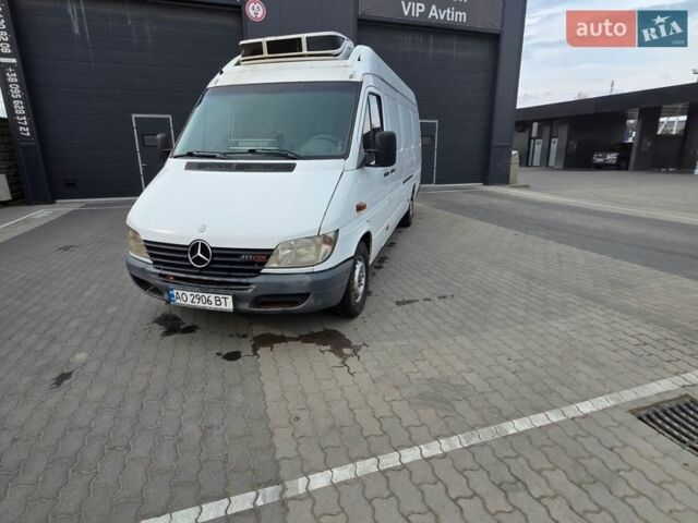 Белый Мерседес Sprinter, объемом двигателя 2.15 л и пробегом 950 тыс. км за 8500 $, фото 1 на Automoto.ua