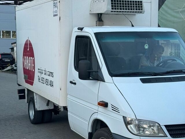 Білий Мерседес Sprinter, об'ємом двигуна 2.2 л та пробігом 420 тис. км за 15300 $, фото 1 на Automoto.ua