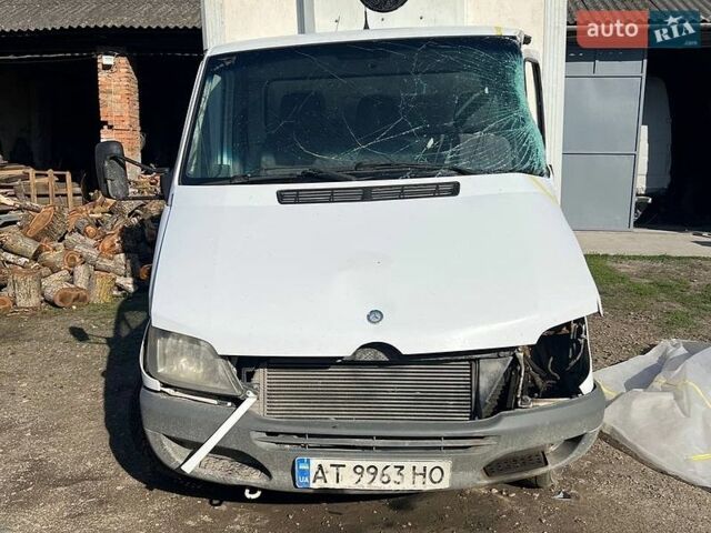 Белый Мерседес Sprinter, объемом двигателя 0 л и пробегом 1 тыс. км за 4200 $, фото 1 на Automoto.ua