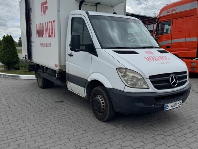 Белый Мерседес Sprinter, объемом двигателя 2.15 л и пробегом 600 тыс. км за 12800 $, фото 1 на Automoto.ua